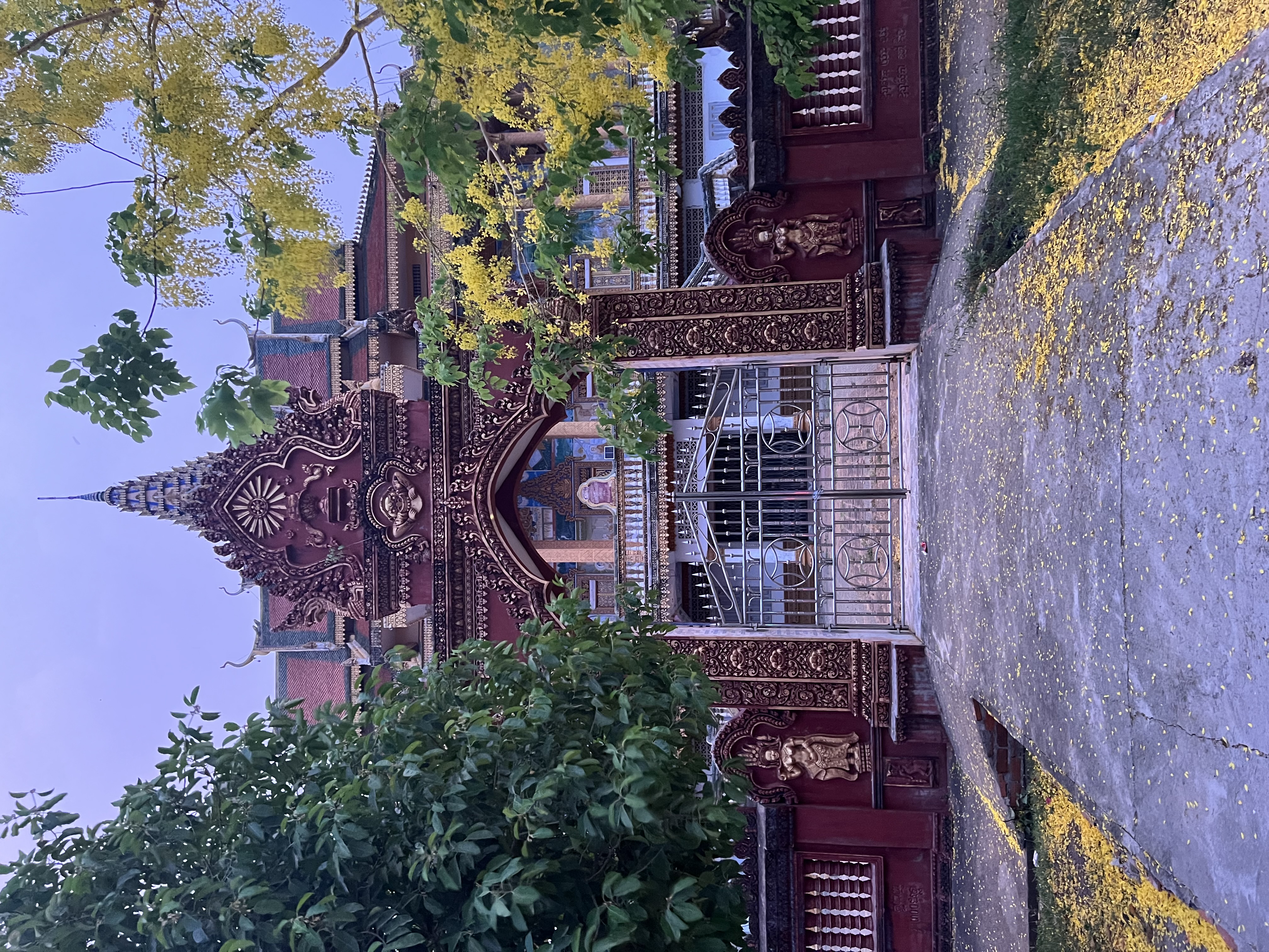 Tall arched Art Deco window with decorative metalwork — London