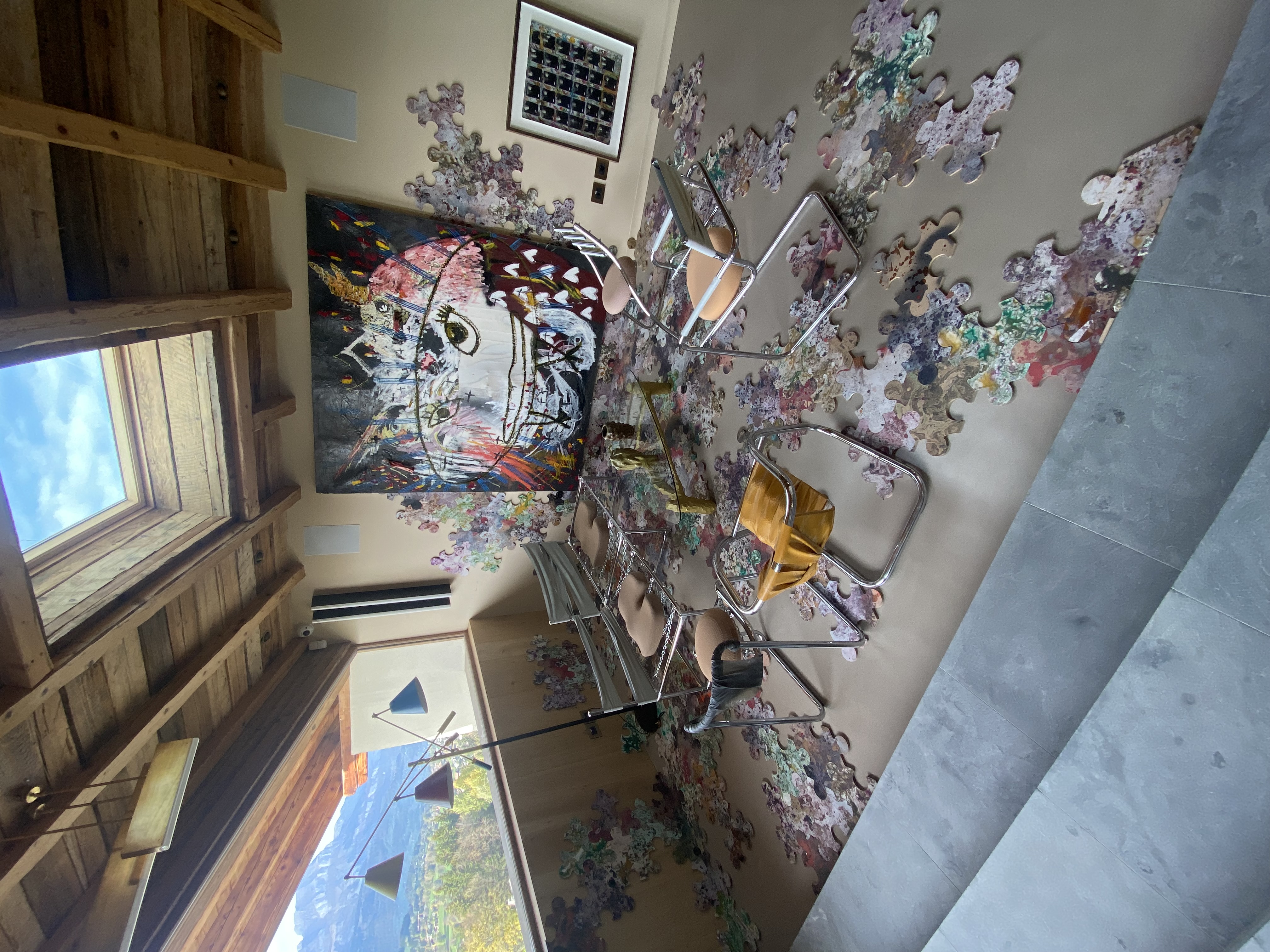 Window 02 — London, Art Deco style